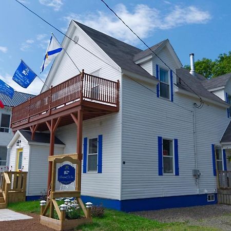 Pleasant Street Inn Parrsboro Экстерьер фото