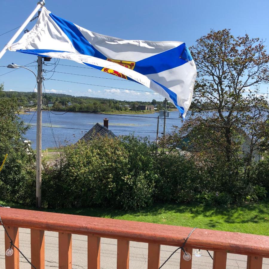 Pleasant Street Inn Parrsboro Экстерьер фото
