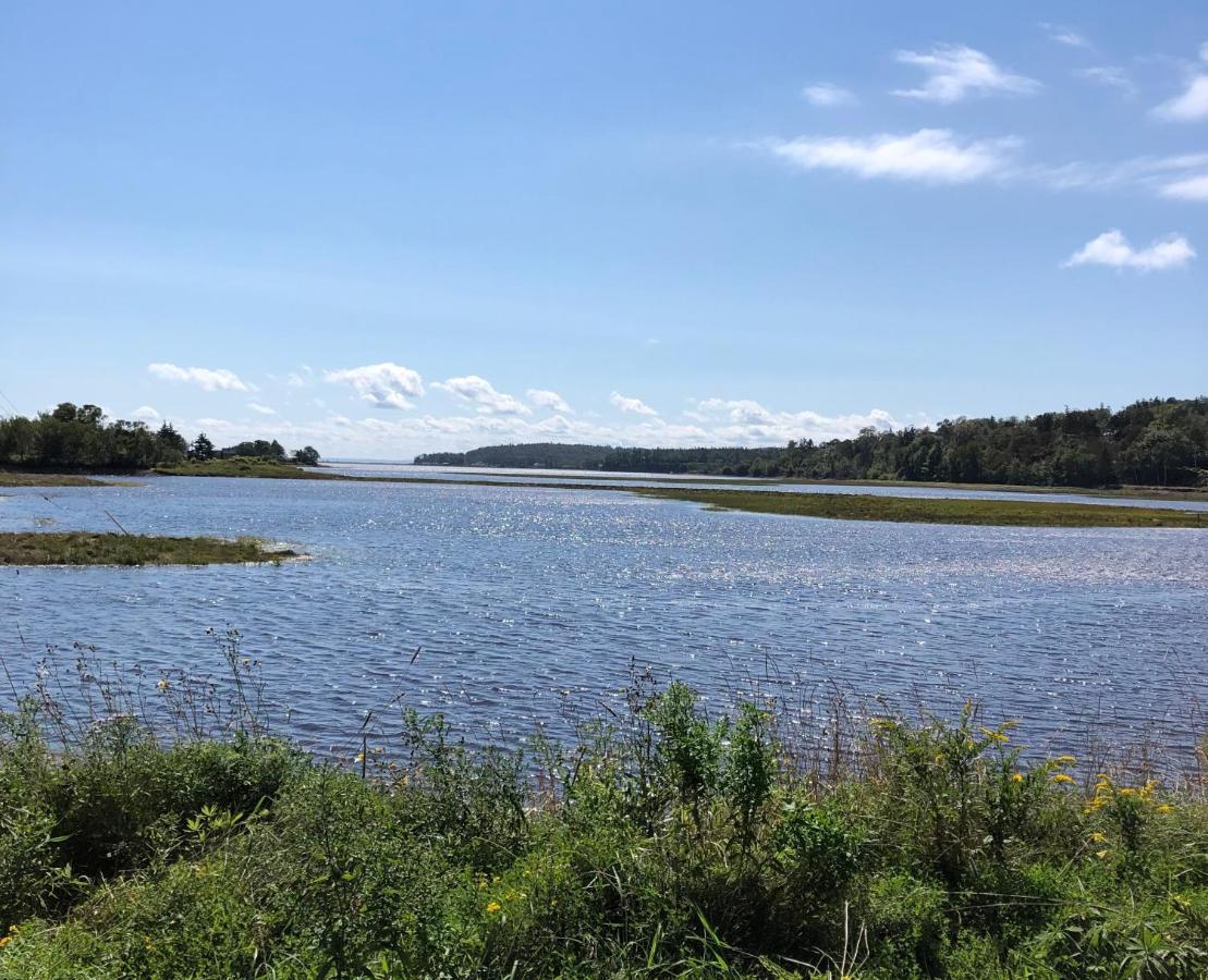 Pleasant Street Inn Parrsboro Экстерьер фото