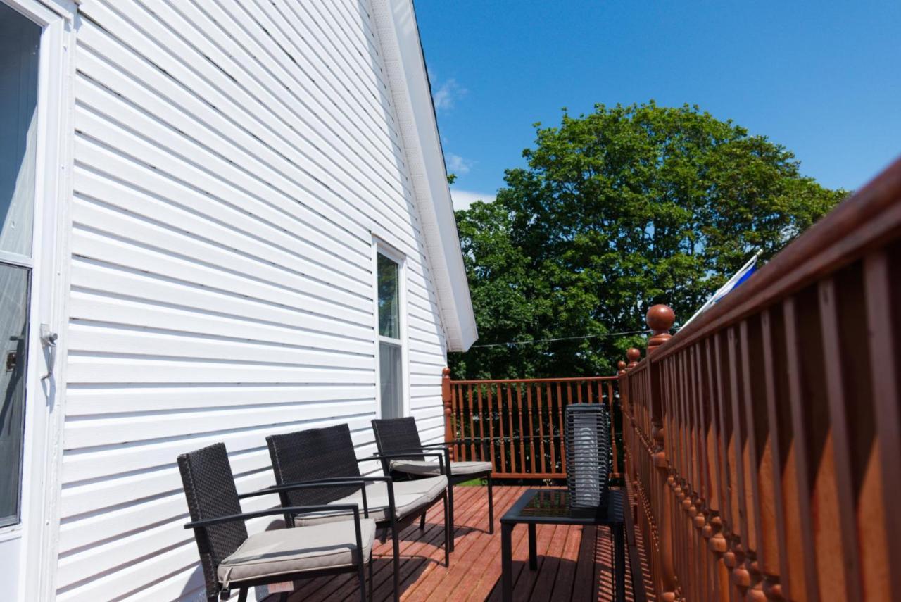 Pleasant Street Inn Parrsboro Экстерьер фото