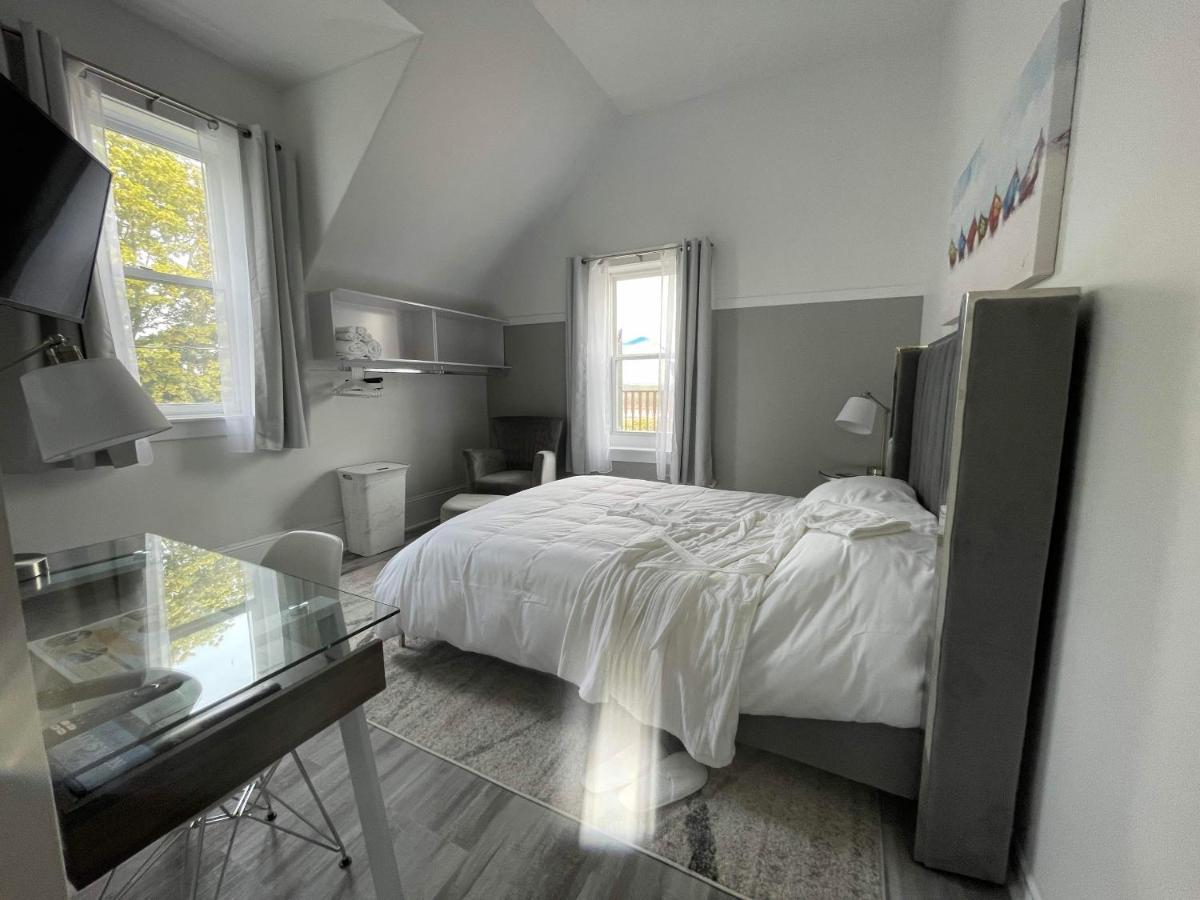 Pleasant Street Inn Parrsboro Экстерьер фото