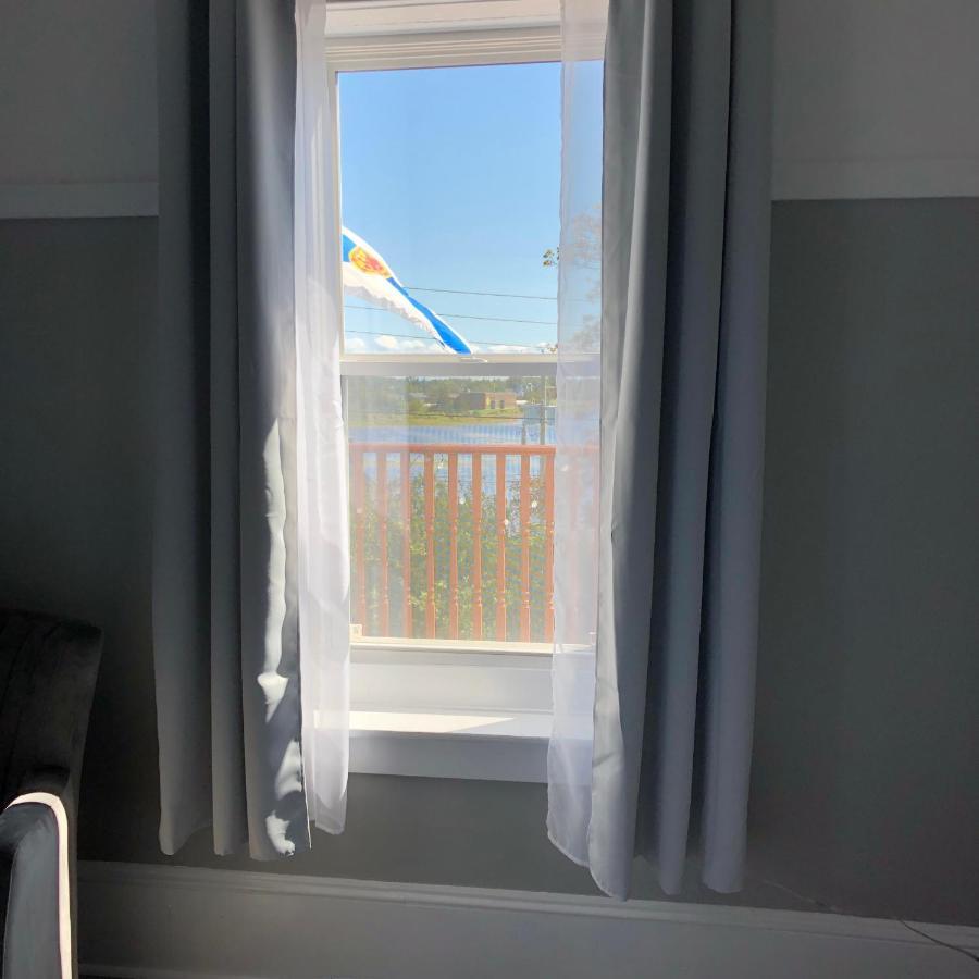 Pleasant Street Inn Parrsboro Экстерьер фото
