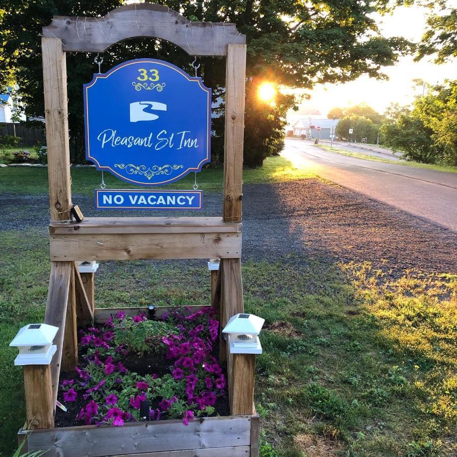 Pleasant Street Inn Parrsboro Экстерьер фото