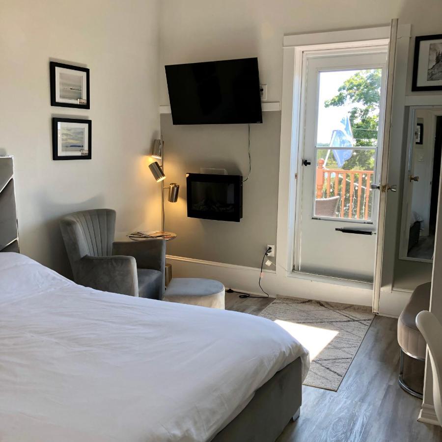 Pleasant Street Inn Parrsboro Экстерьер фото