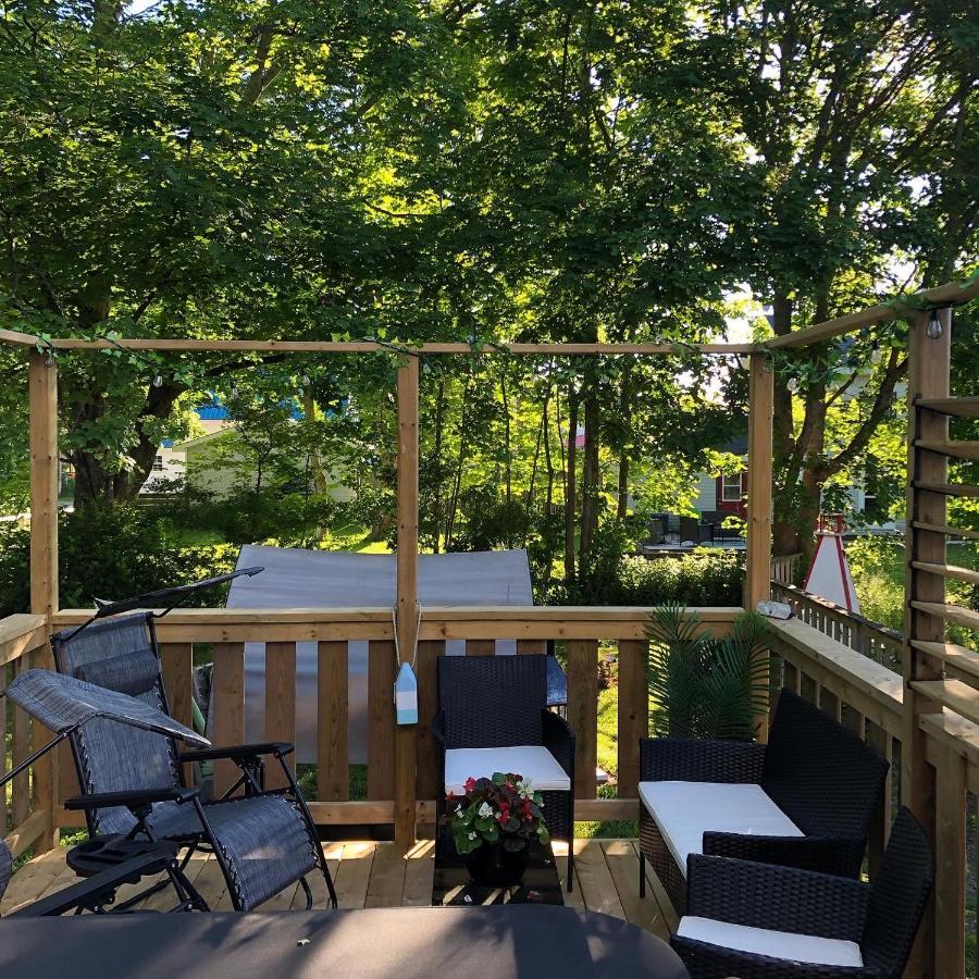 Pleasant Street Inn Parrsboro Экстерьер фото